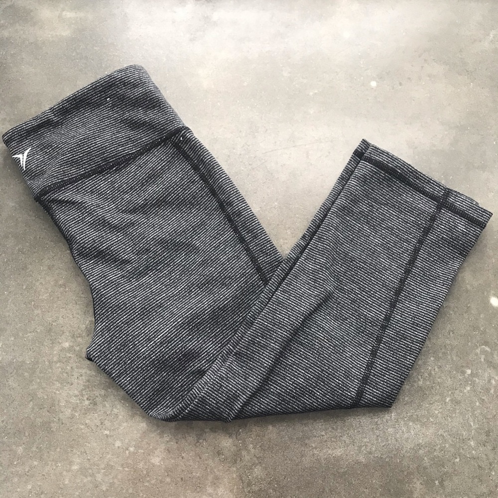 Old Navy Active Crop Leggings - Picture 1 of 8